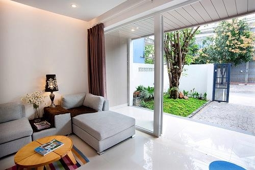 Hao tài tốn của vì lỗi phong thủy cửa chính và cửa hậu